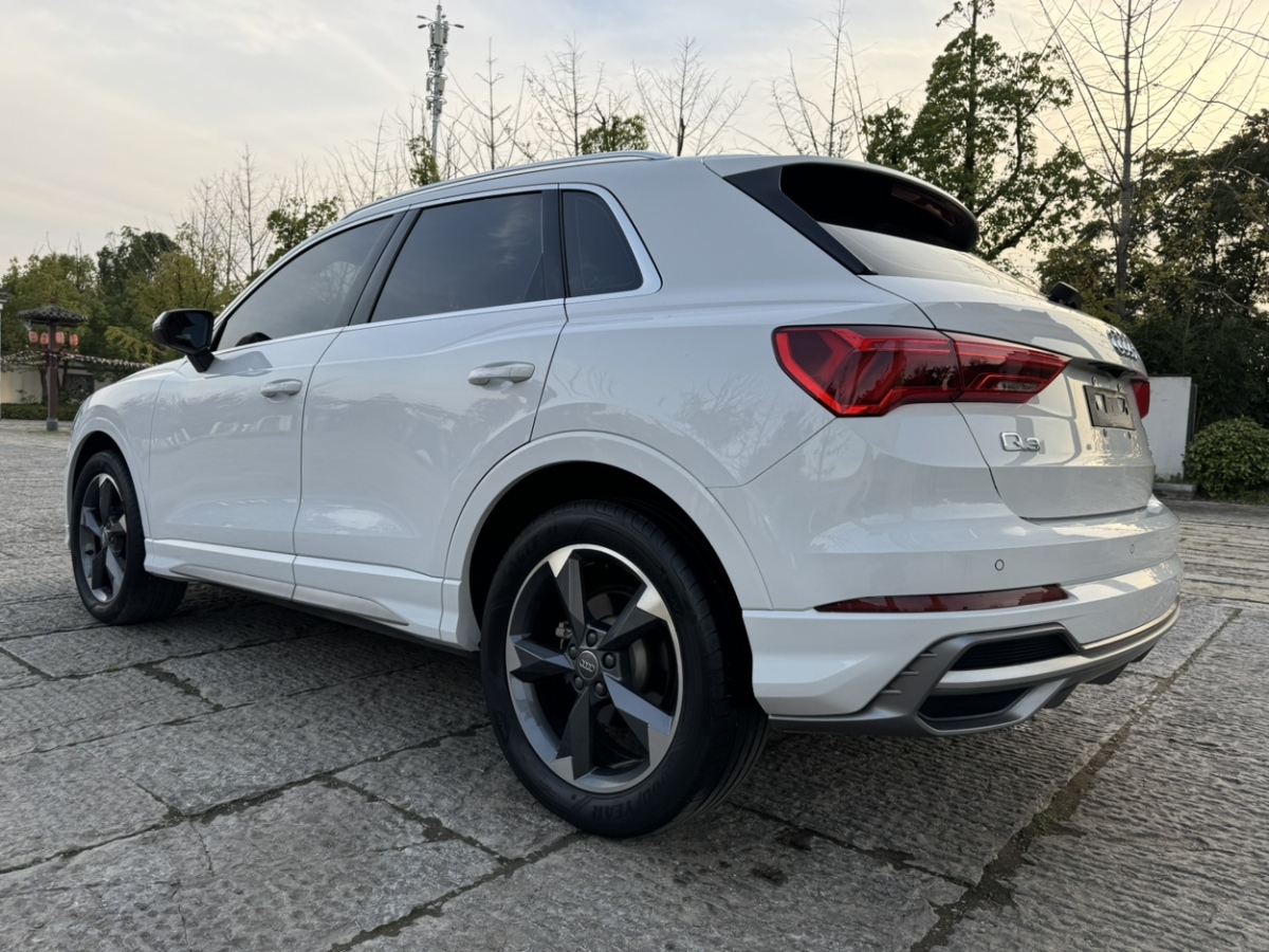 奧迪 奧迪Q3  2020款 35 TFSI 時尚動感型圖片