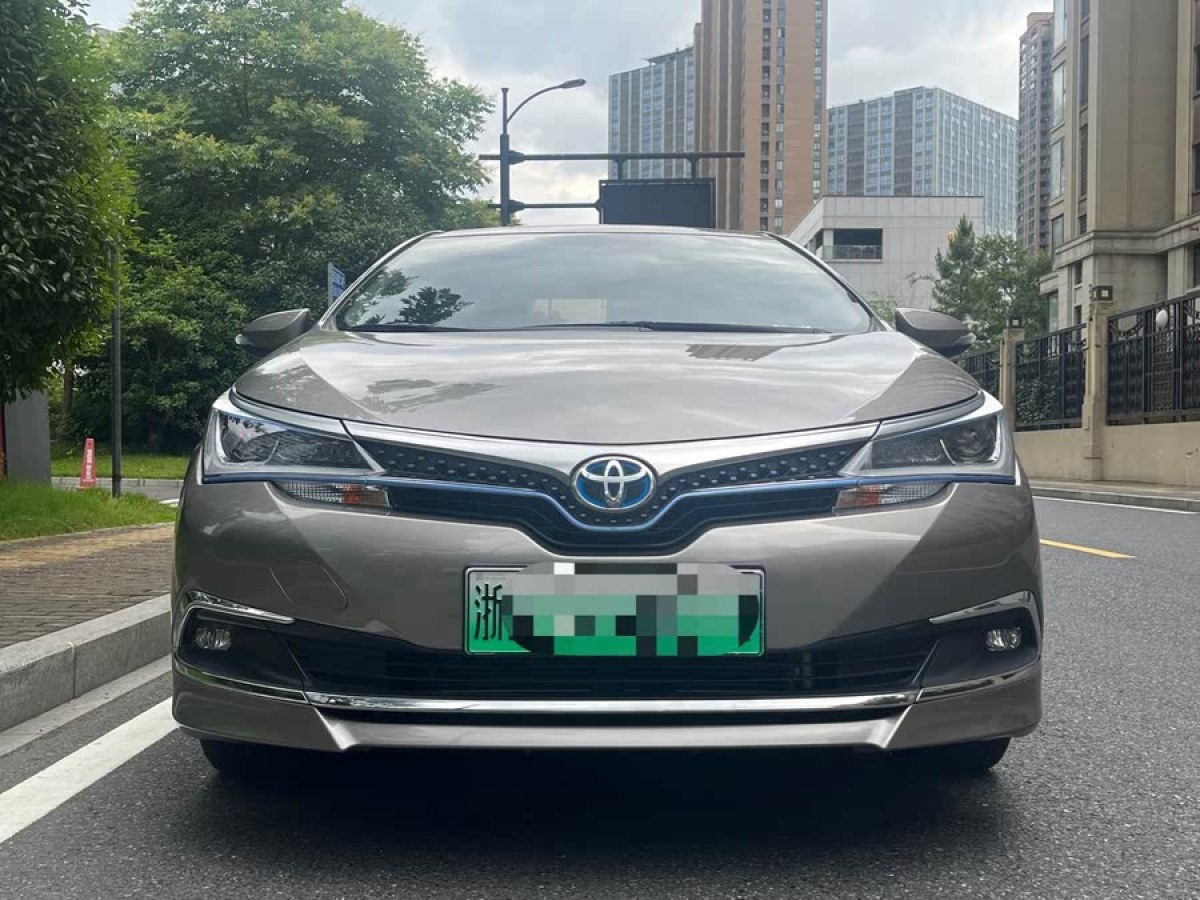 豐田 卡羅拉  2017款 改款雙擎 1.8L E-CVT領(lǐng)先版圖片