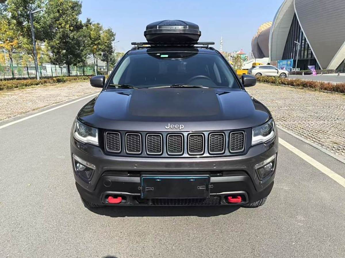 Jeep 指南者  2017款 200TS 自動高性能四驅(qū)版圖片