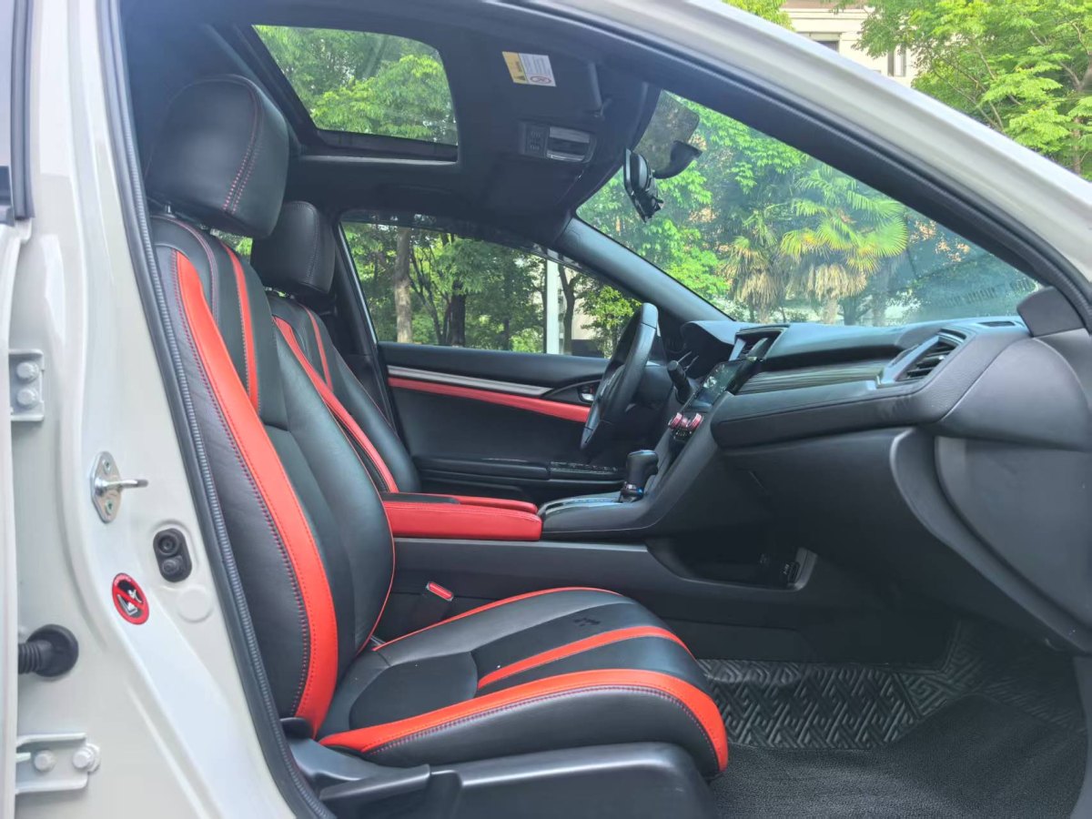 本田 思域  2021款 HATCHBACK 220TURBO CVT新銳控圖片
