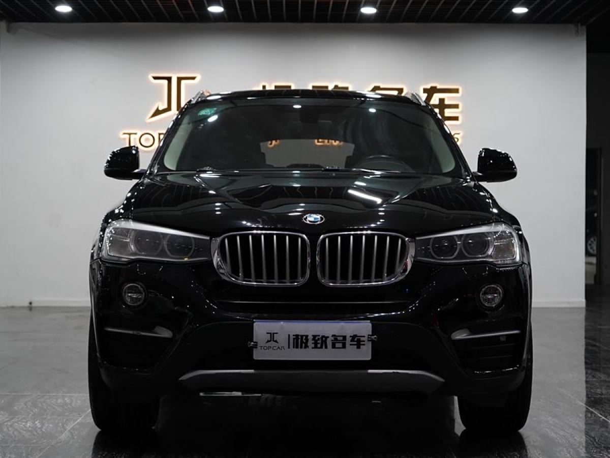 寶馬 寶馬X4  2014款 xDrive20i X設(shè)計套裝圖片