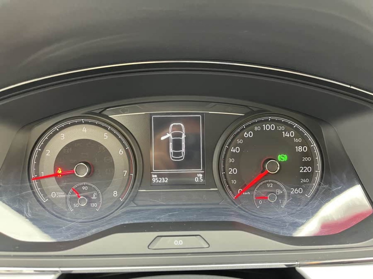大眾 凌渡  2019款  230TSI DSG風(fēng)尚版 國(guó)VI圖片