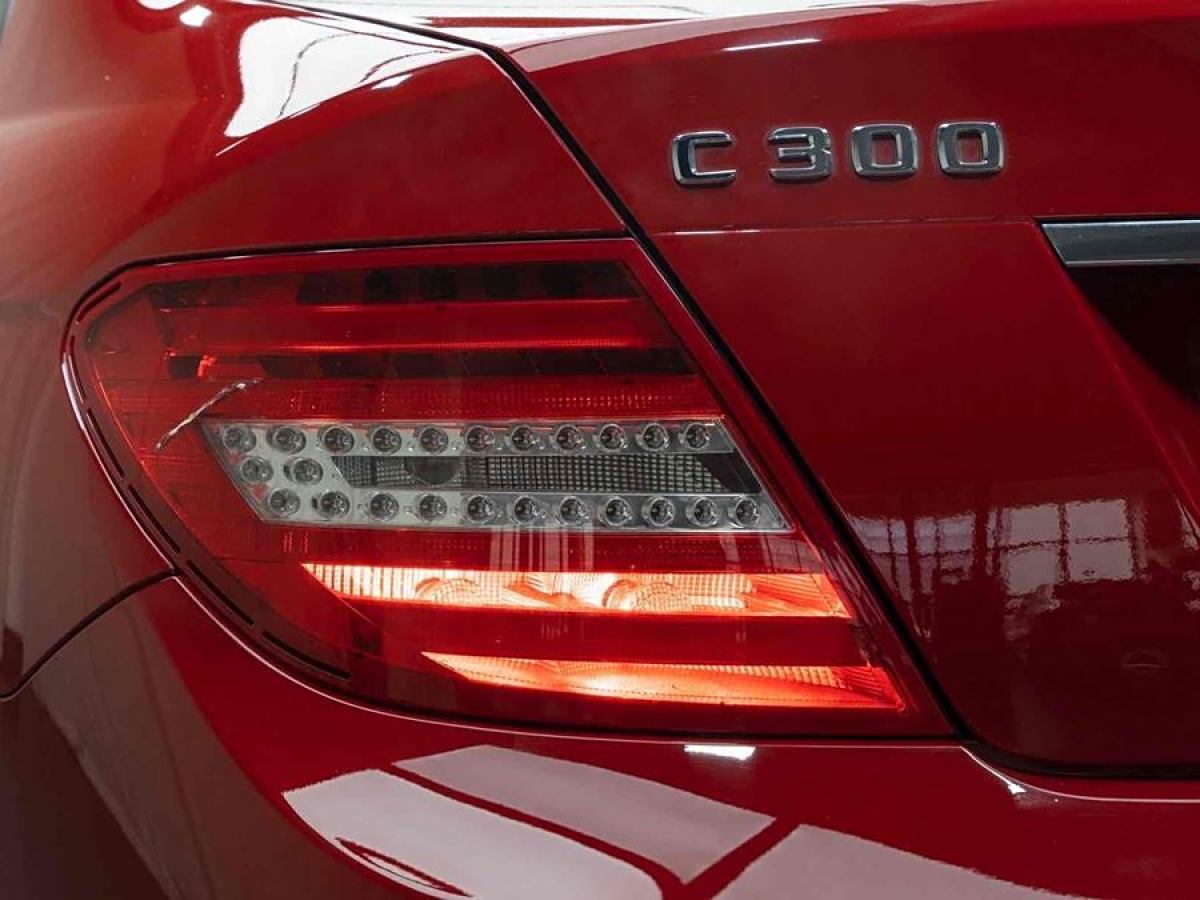 奔驰 奔驰C级  2013款 C 300 运动型 Grand Edition图片