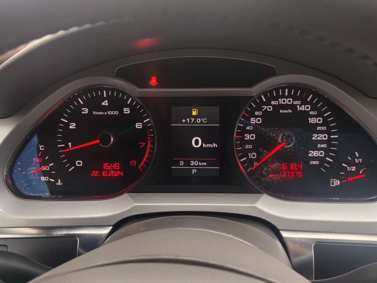 奧迪 奧迪A6L  2011款 2.0 TFSI 自動標準型圖片