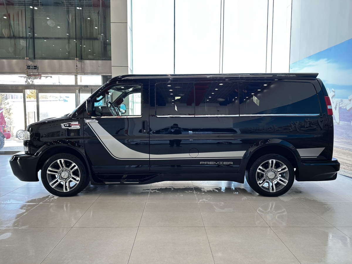 GMC SAVANA  2018款 6.0L GX777 尊翔星際版圖片