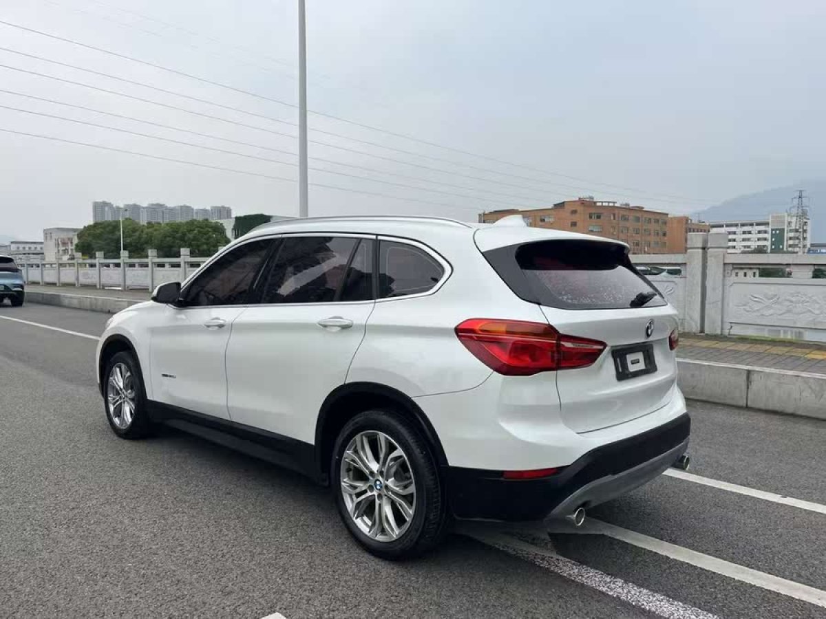 寶馬 寶馬X1  2018款 sDrive20Li 領先型圖片