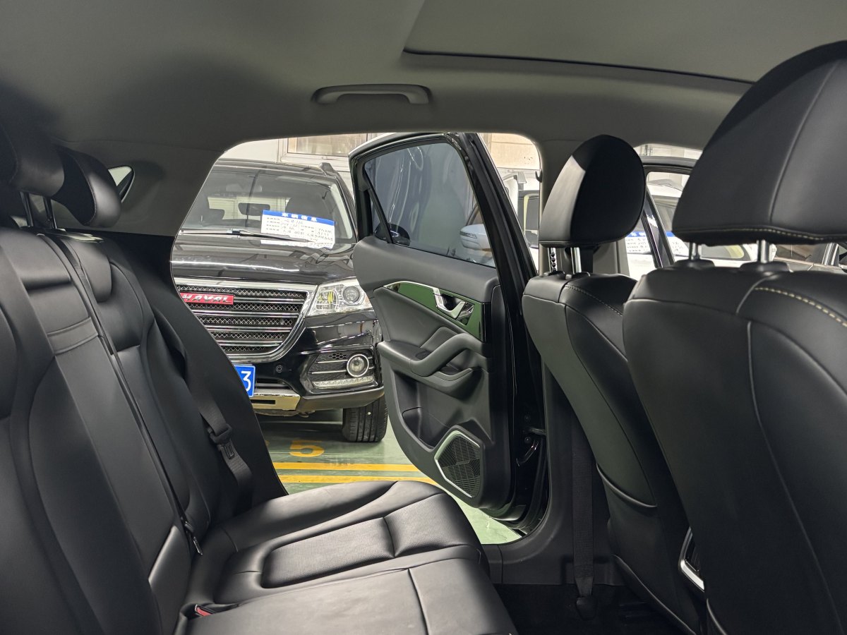奔騰 B70  2023款 1.5T 自動暢享型圖片