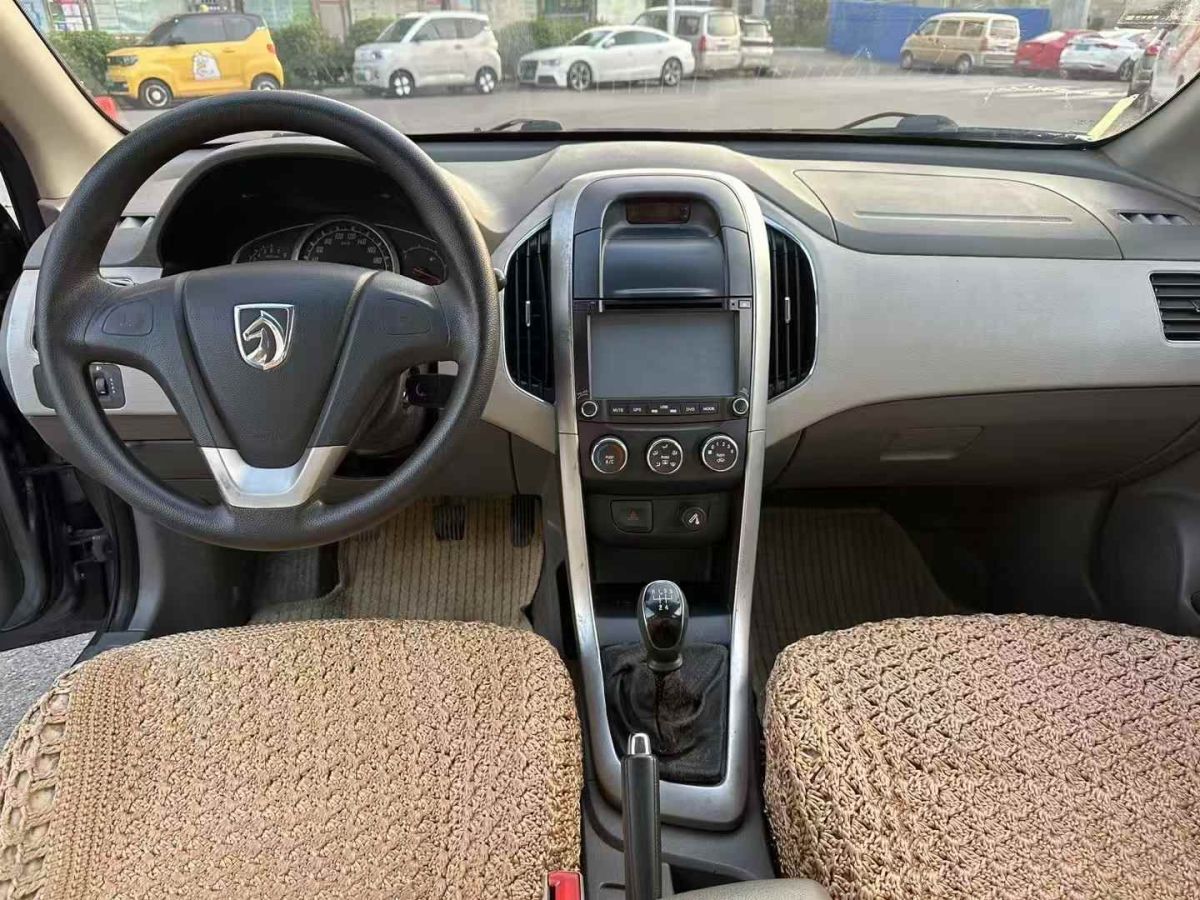 寶駿 630  2012款 1.8L 手動精英型圖片
