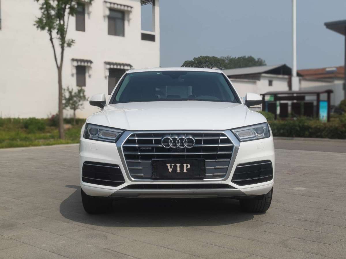 奧迪 奧迪Q5L  2018款 40 TFSI 榮享進(jìn)取型圖片