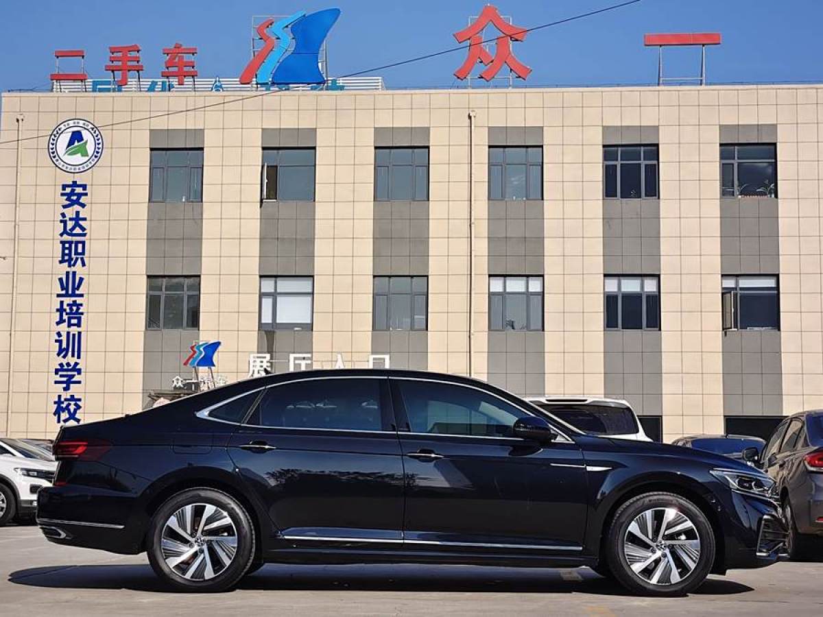 2022年5月大眾 帕薩特新能源  2023款 430PHEV 混動(dòng)豪華版