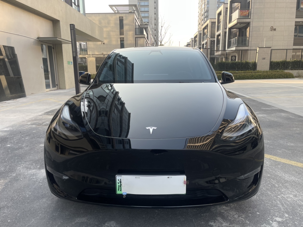 特斯拉 Model 3  2021款 改款 標(biāo)準(zhǔn)續(xù)航后驅(qū)升級版圖片