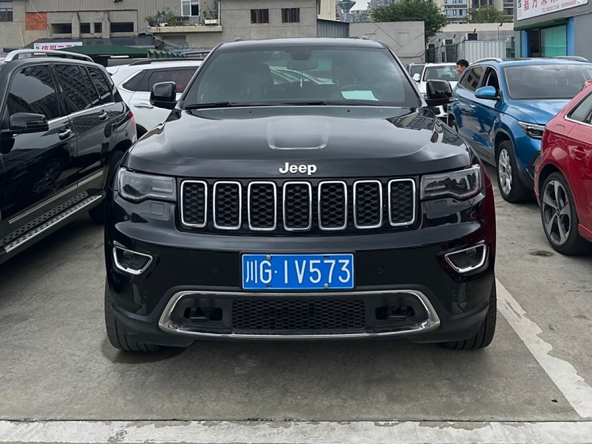 2021年1月Jeep 大切諾基  2020款 3.0L 精英導(dǎo)航版