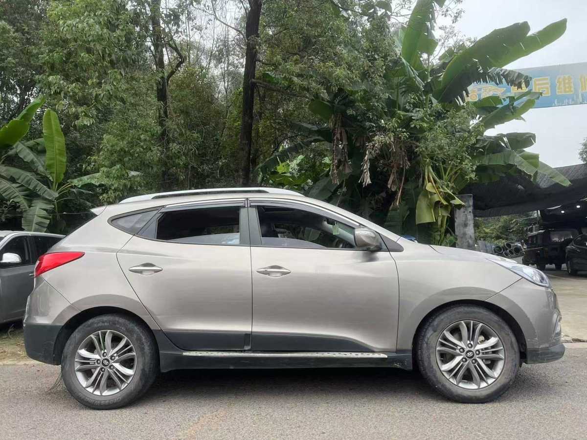 現(xiàn)代 ix35  2013款 2.0L 自動兩驅(qū)智能型GLS 國V圖片