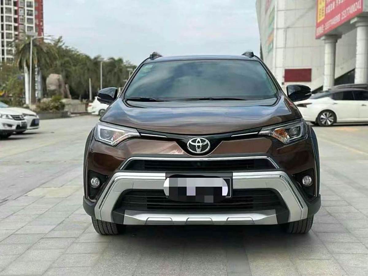 豐田 RAV4榮放  2019款 2.0L CVT兩驅(qū)風(fēng)尚X限量版 國(guó)VI圖片