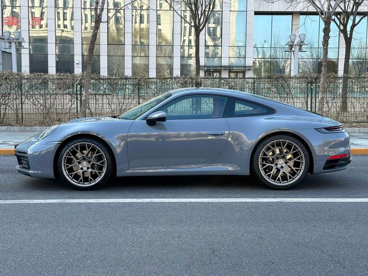 保時(shí)捷 911  2023款 Carrera 3.0T圖片