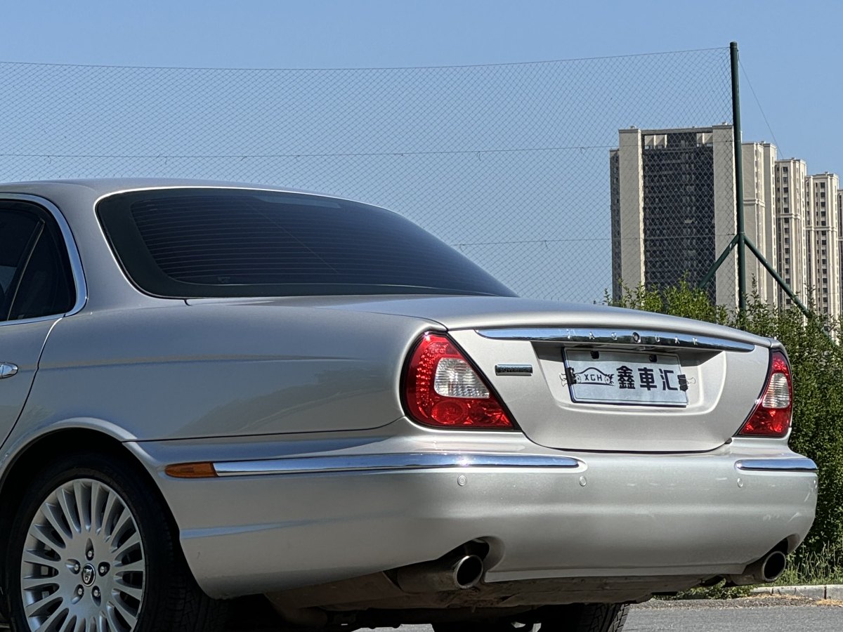 捷豹 XJ  2005款 XJ6L 3.0圖片