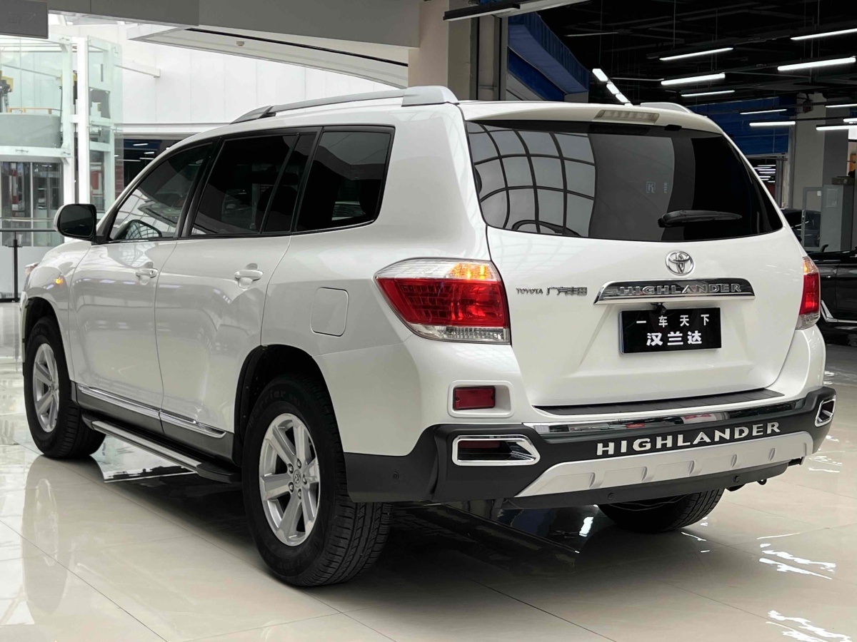 豐田 漢蘭達(dá)  2012款 2.7L 兩驅(qū)5座精英版圖片
