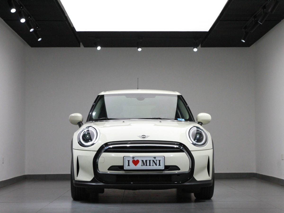 MINI MINI  2022款 改款 1.5T ONE 五門版PLUS圖片