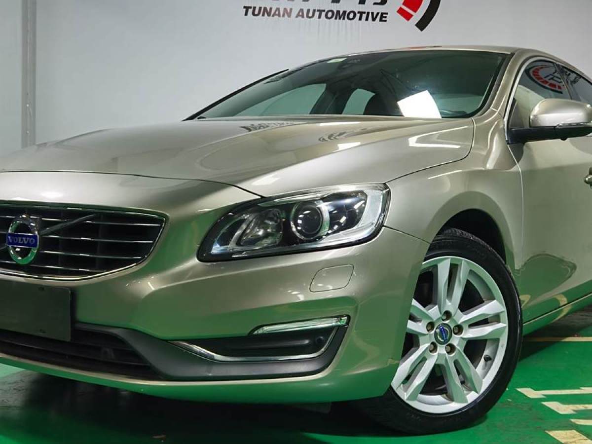 2014年6月沃爾沃 S60  2014款 S60L 2.0T 智遠(yuǎn)版