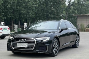 奥迪A6L 奥迪 45 TFSI quattro 臻选动感型