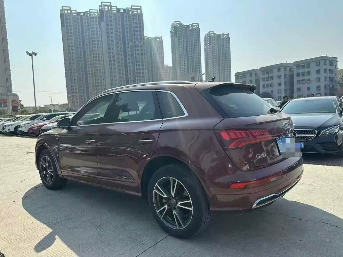 奧迪 奧迪Q3  2019款  35 TFSI 時尚動感型圖片