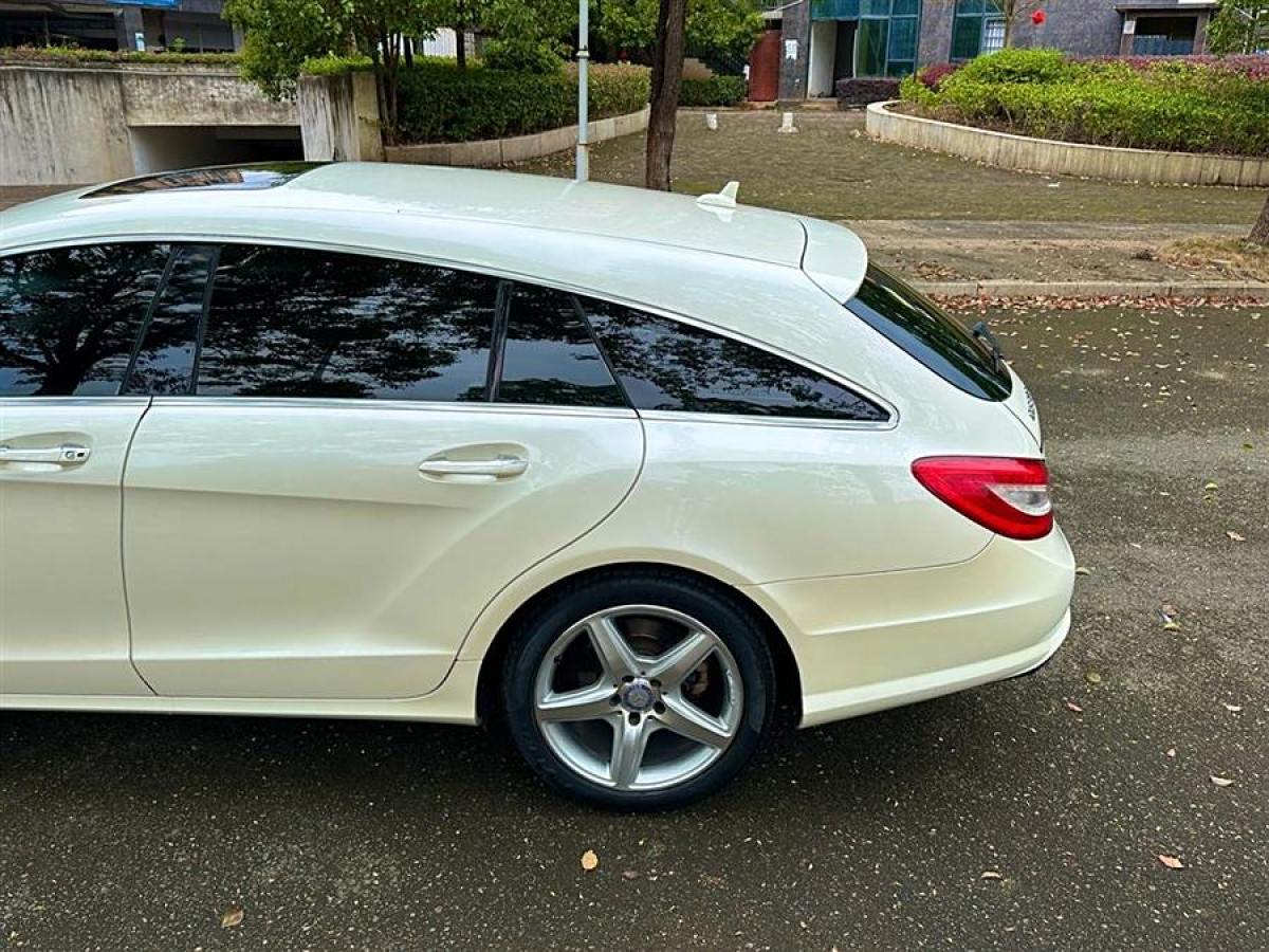 2014年1月奔馳 奔馳CLS級(jí)  2013款 CLS 350 獵裝豪華型