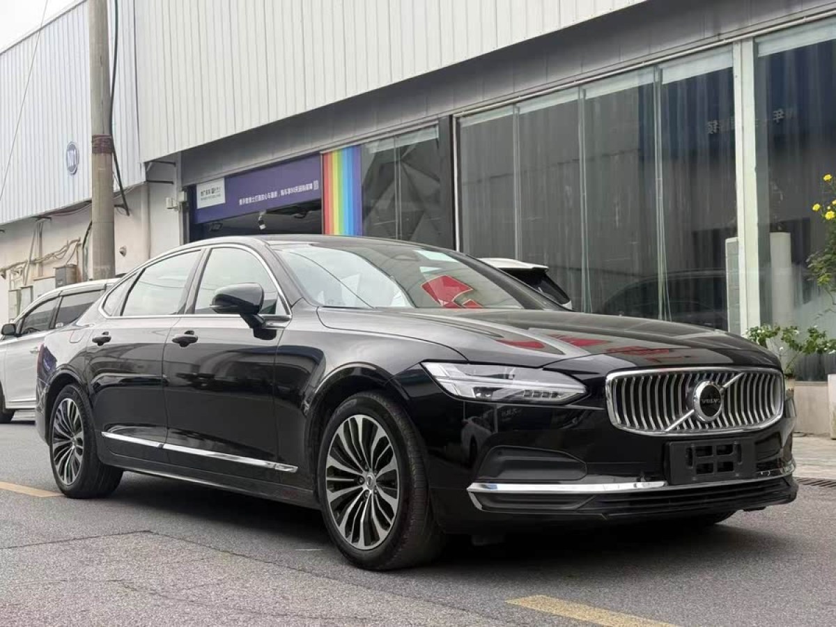 沃爾沃 S90  2024款 B5 智逸豪華版圖片