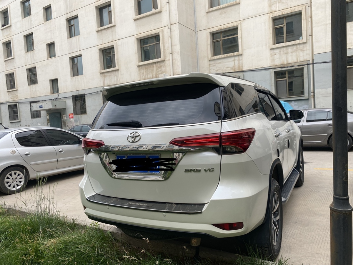 2020年7月豐田 Fortuner 4.0L 中東版