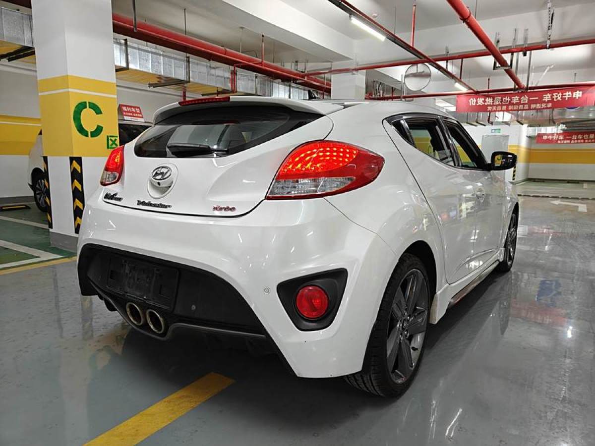 現(xiàn)代 Veloster飛思  2012款 1.6T 自動旗艦版圖片