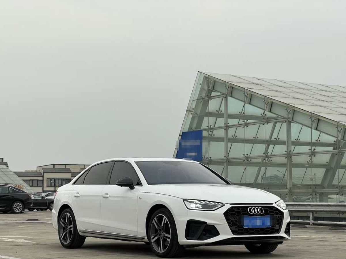 奧迪 奧迪A4L  2020款 40 TFSI 豪華動感型圖片