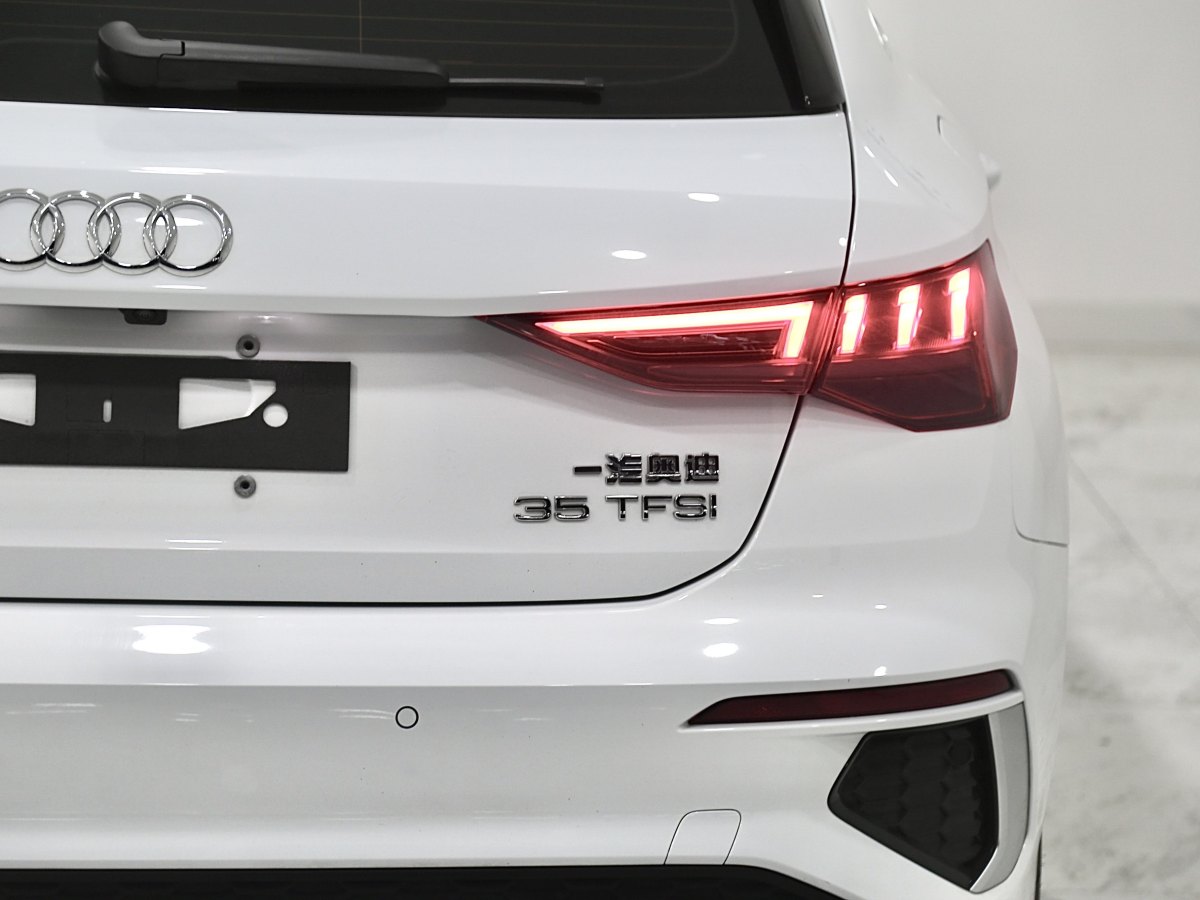 奧迪 奧迪A3  2022款 Sportback 35 TFSI 時(shí)尚運(yùn)動(dòng)型圖片