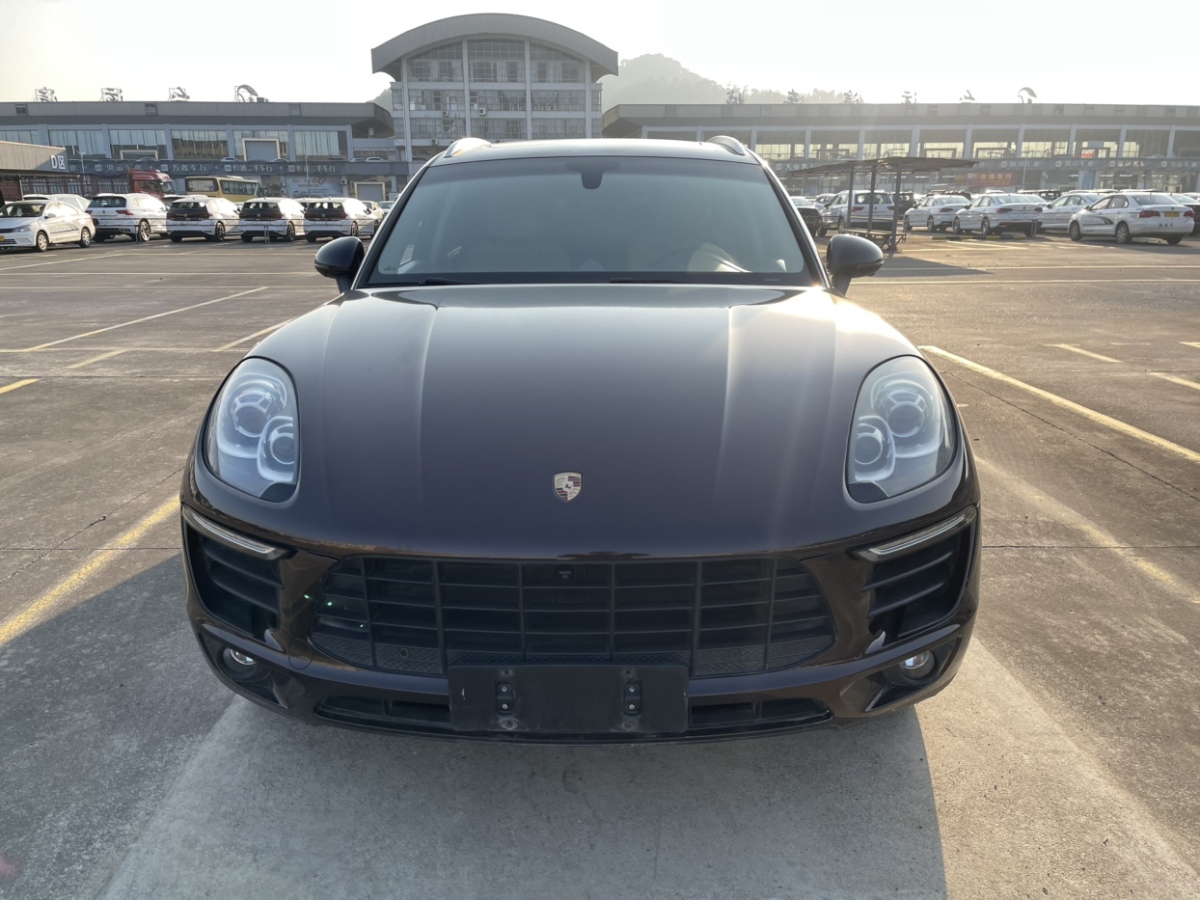 保時(shí)捷 Macan  2014款 Macan 2.0T圖片