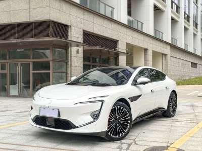 2024年11月 阿維塔 阿維塔12 Max增程版圖片