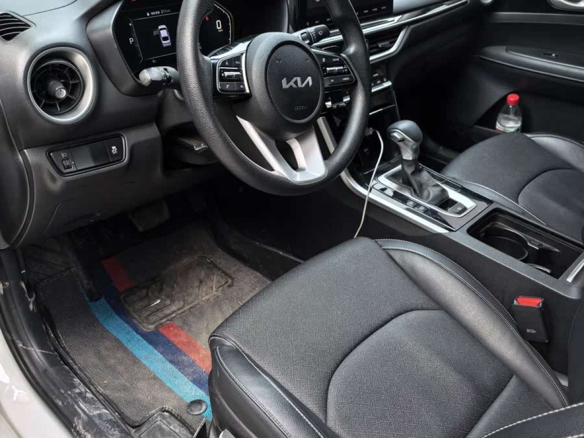 起亞 K3  2021款 改款 1.5L CVT青春版圖片
