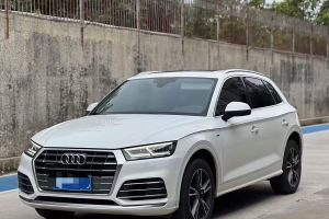 奧迪Q5L 奧迪 改款 40 TFSI 榮享進取型