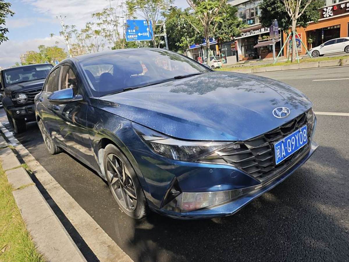 現(xiàn)代 伊蘭特  2021款 1.5L LUX尊貴版圖片