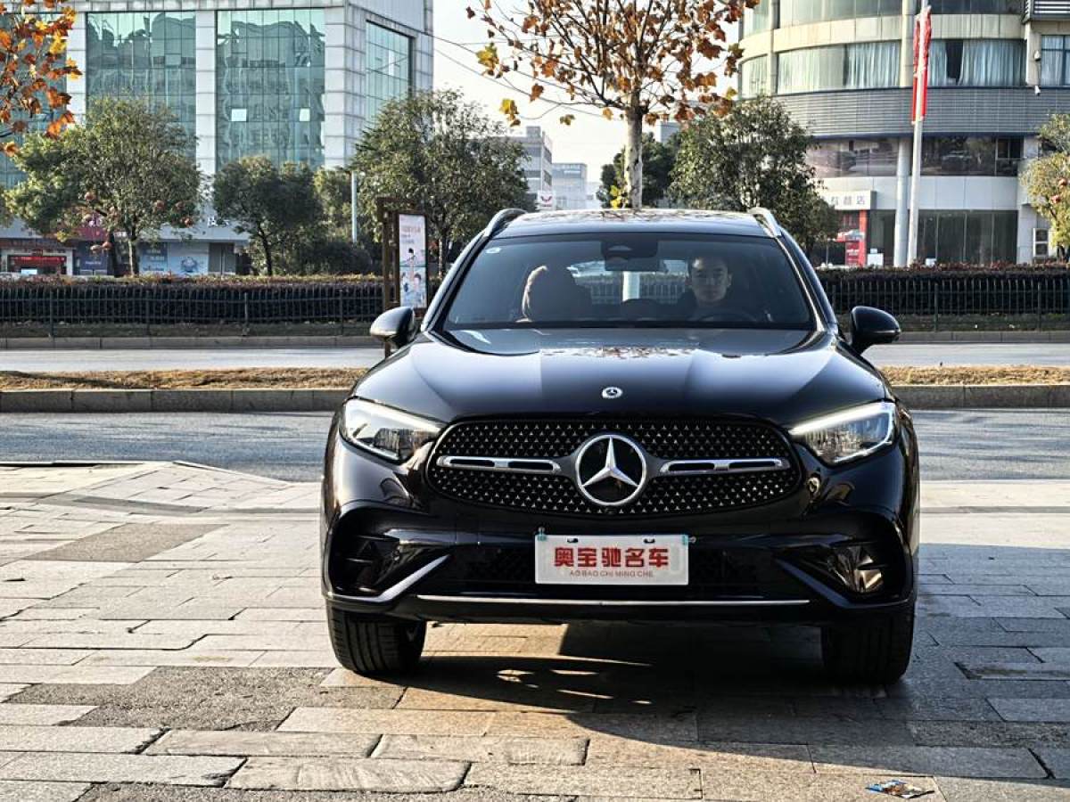 奔馳 奔馳GLC  2024款 改款 GLC 260 L 4MATIC 豪華型 5座圖片