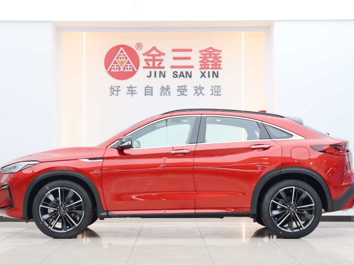 英菲尼迪 英菲尼迪QX55  2022款 2.0T 四驱耀动版图片