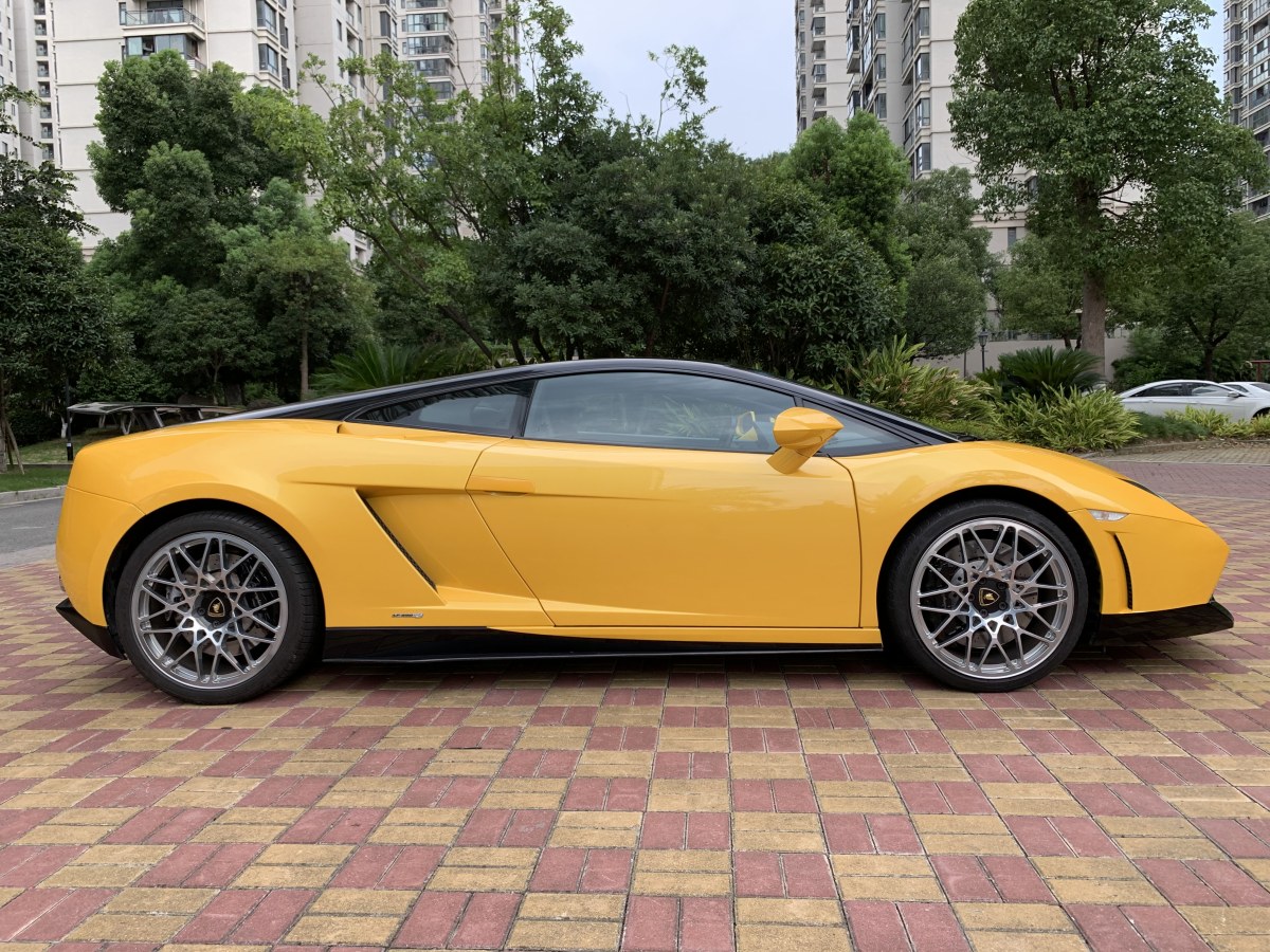 蘭博基尼 Gallardo  2012款 LP 560-4 Gold Edition圖片