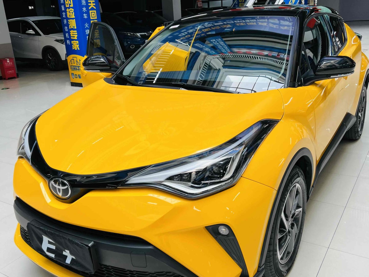 2021年7月豐田 C-HR  2021款 2.0L 豪華版