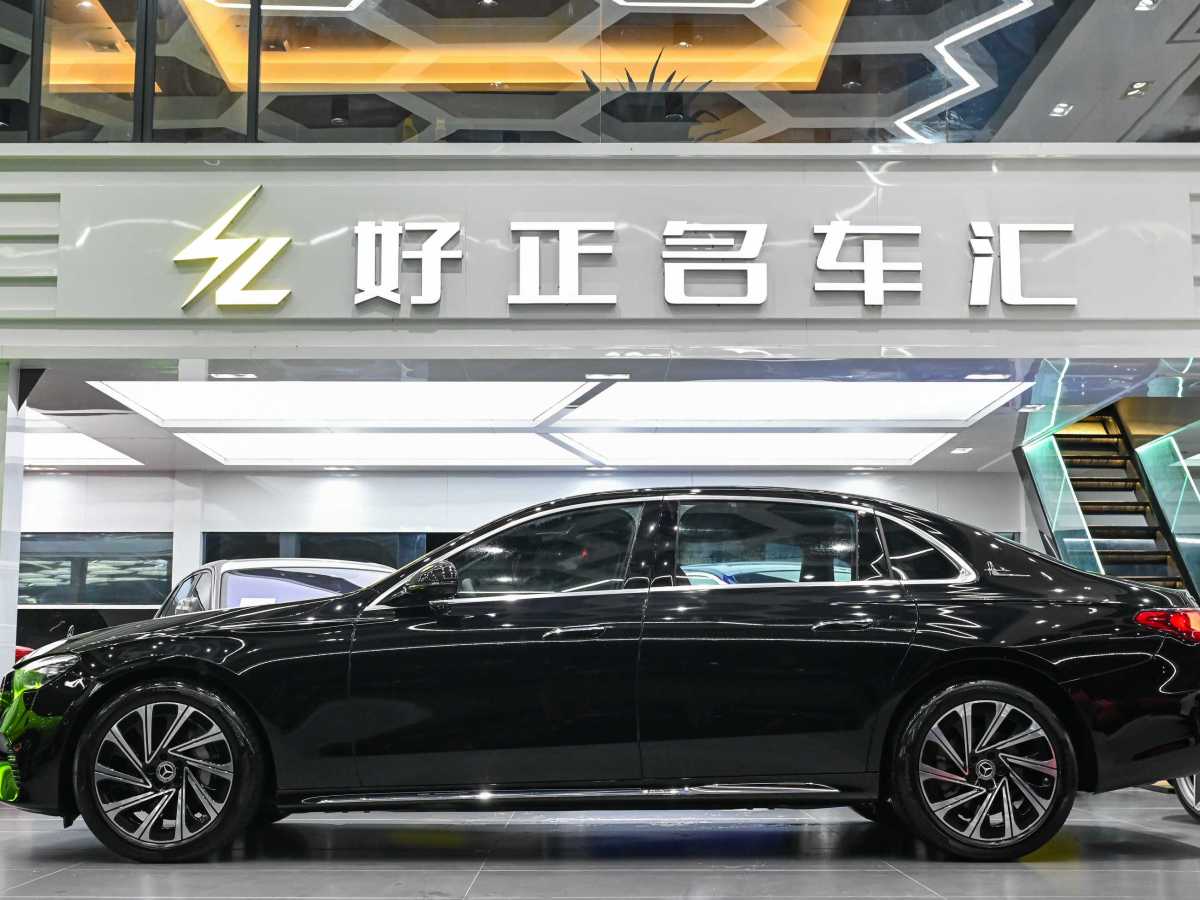 奔馳 奔馳E級(jí)  2024款 E 300 L 豪華型圖片