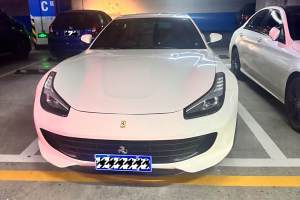 GTC4Lusso 法拉利 3.9T V8