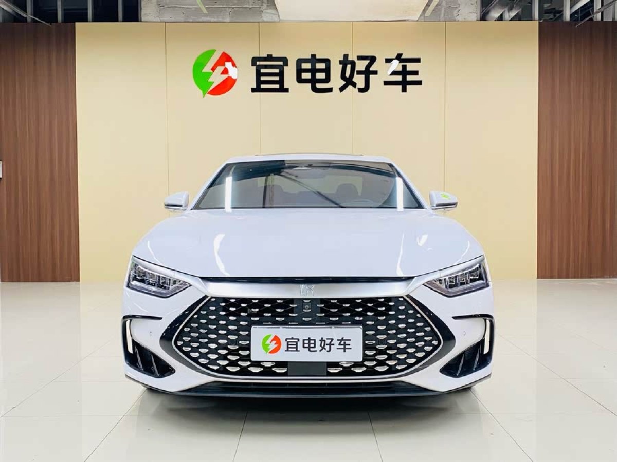 比亞迪 漢  2022款 DM-p 202KM 四驅(qū)旗艦型圖片