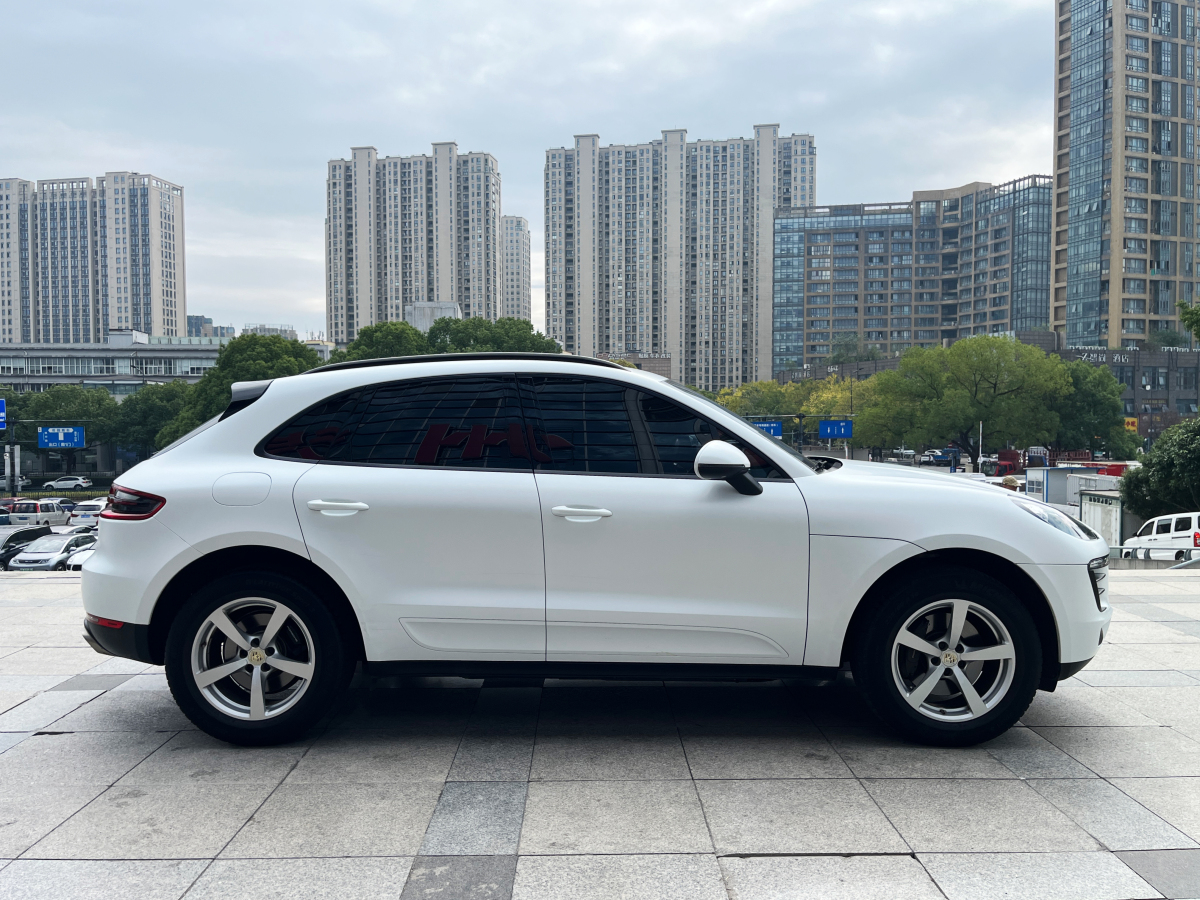 保時(shí)捷 Macan  2018款 Macan 2.0T圖片