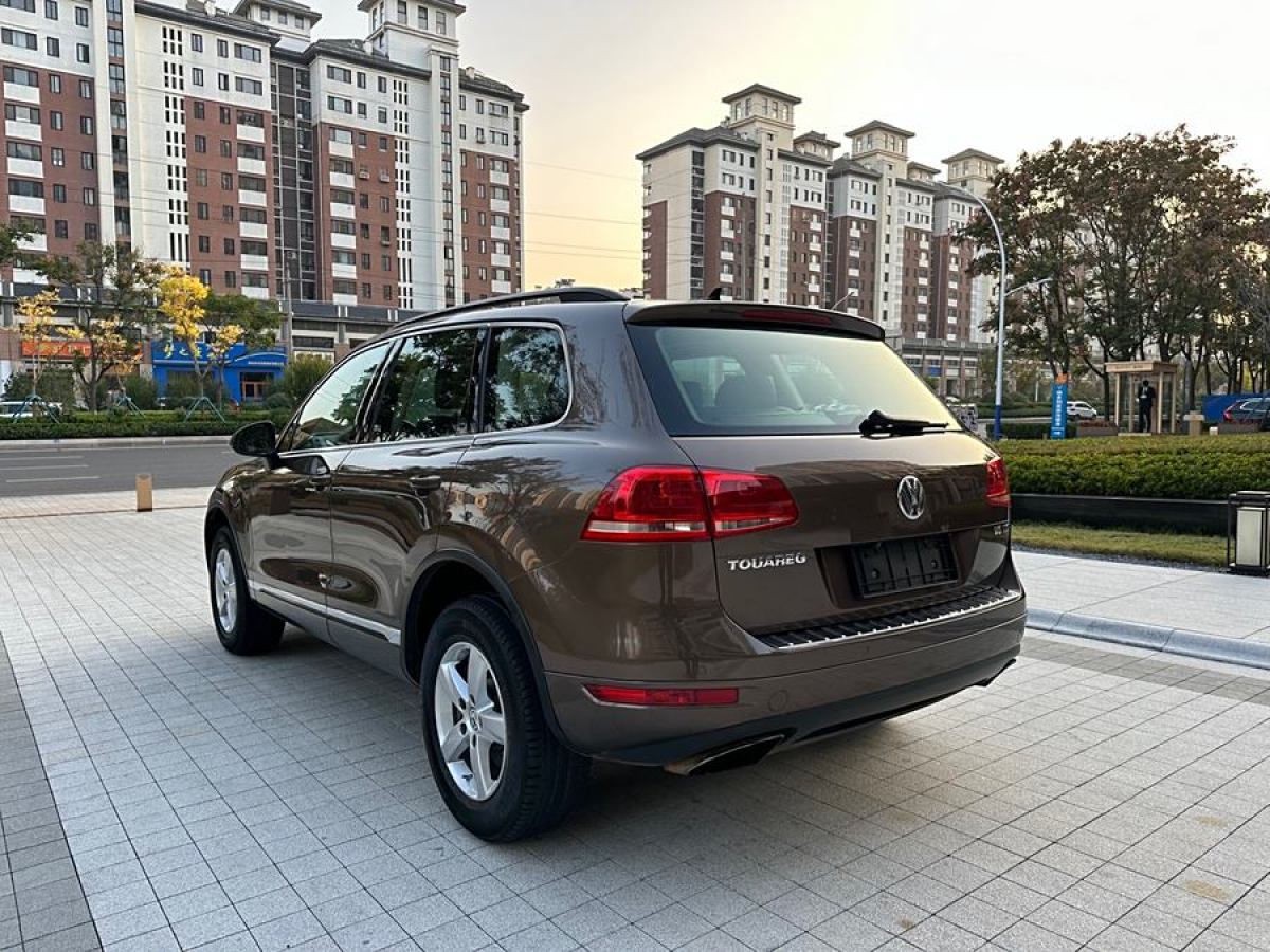 大眾 途銳  2011款 3.0TSI 豪華型圖片