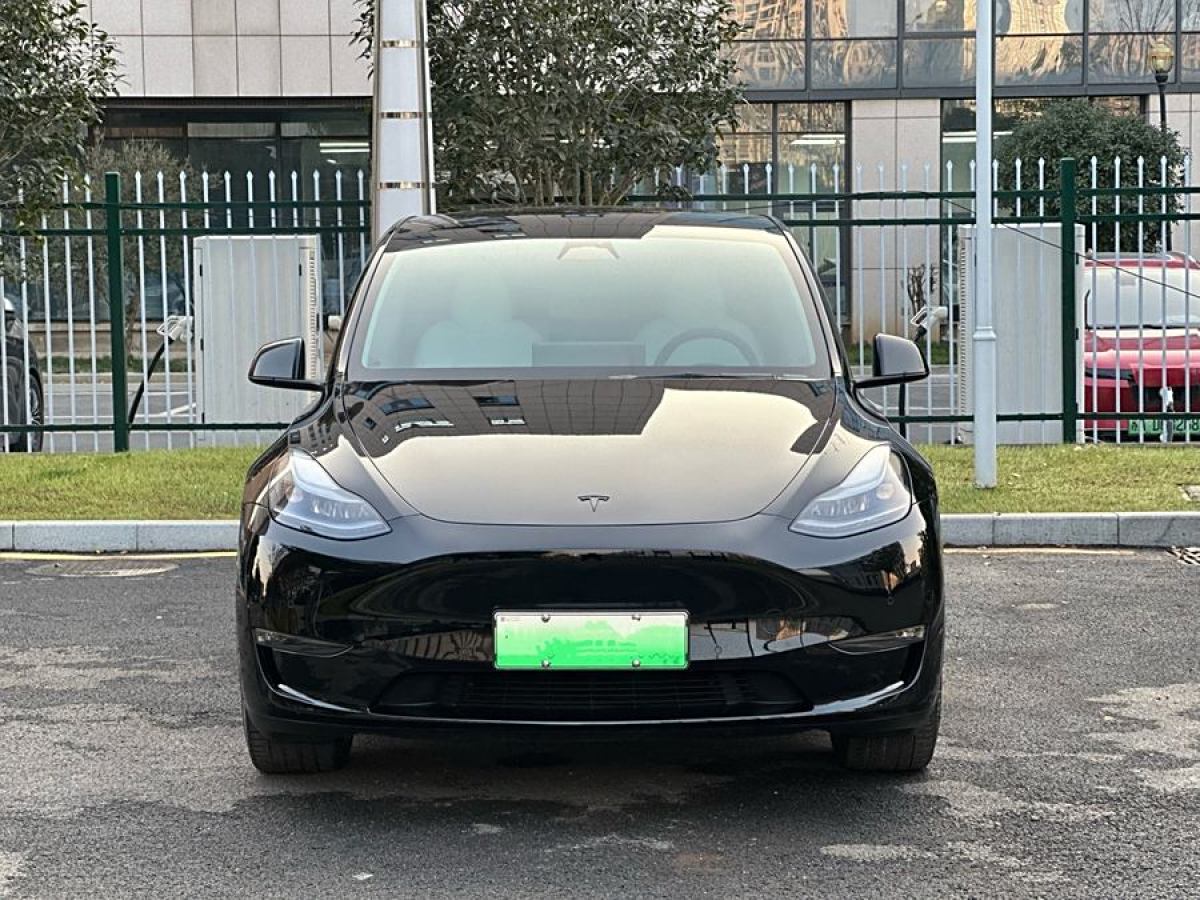 特斯拉 Model 3  2023款 長(zhǎng)續(xù)航煥新版 雙電機(jī)全輪驅(qū)動(dòng)圖片