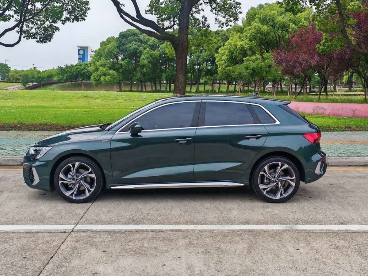 奧迪 奧迪A3  2024款 Sportback 35 TFSI 時尚運(yùn)動型圖片