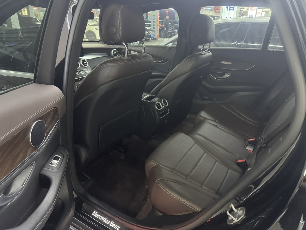 2020年6月奔馳 奔馳GLC  2020款 GLC 300 L 4MATIC 動感型