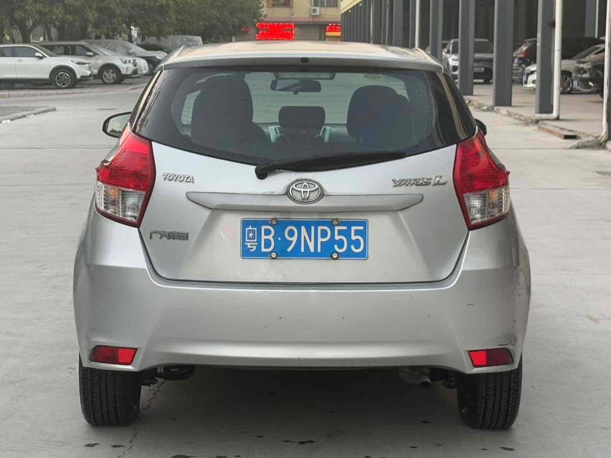 豐田 YARiS L 致炫  2015款 1.5E 自動魅動版圖片