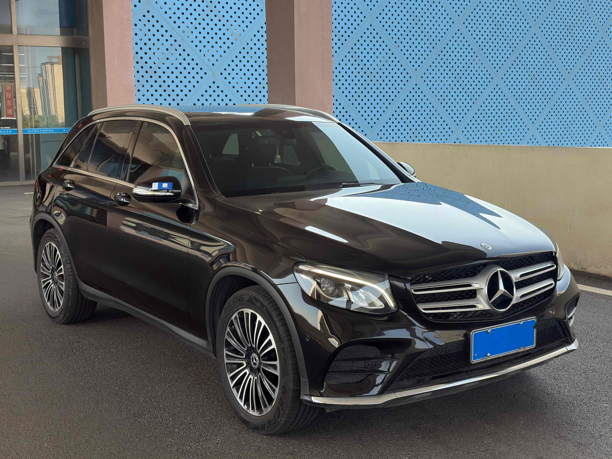 奔馳 奔馳GLC  2018款 改款 GLC 260 4MATIC 動(dòng)感型圖片
